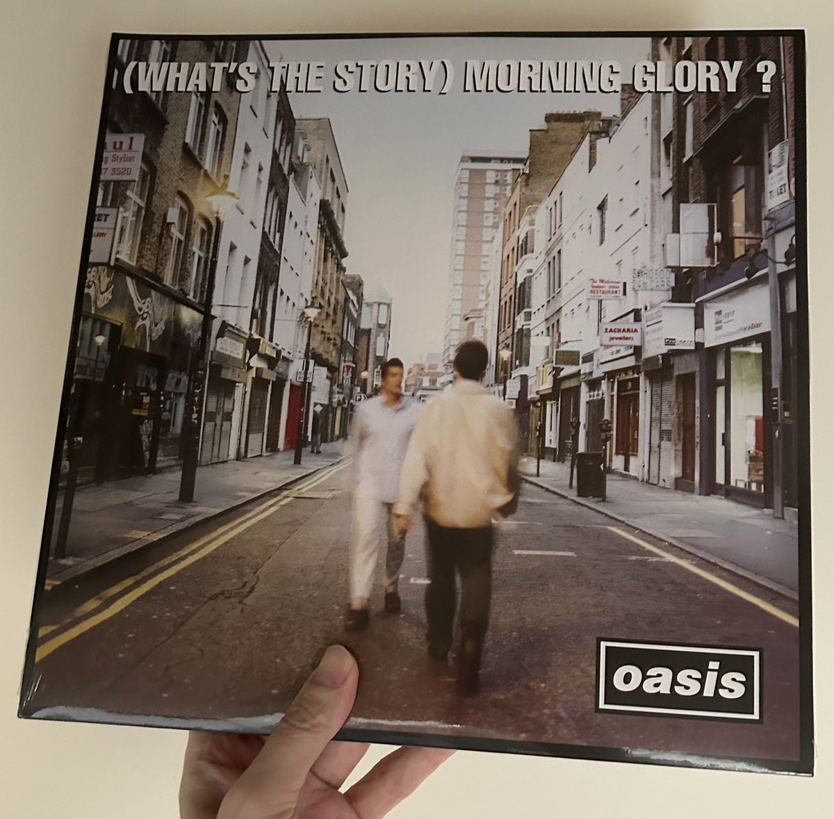 (What's the Story) Morning Glory? vinyl record cover by Oasis
